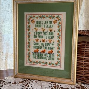 Cross Stitch Frame + Hoops Bundle